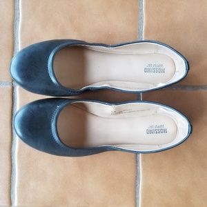 Mossimo black ballet flats